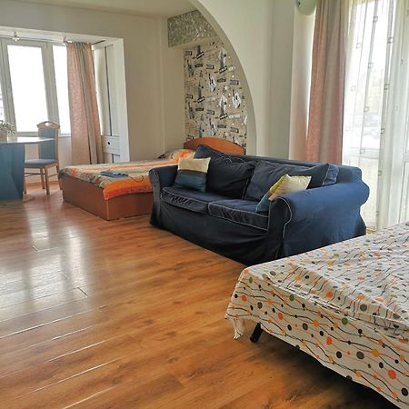 Comfy&Bright 2Bd Family-Friendly Apt Amazing View Bukarest Kültér fotó