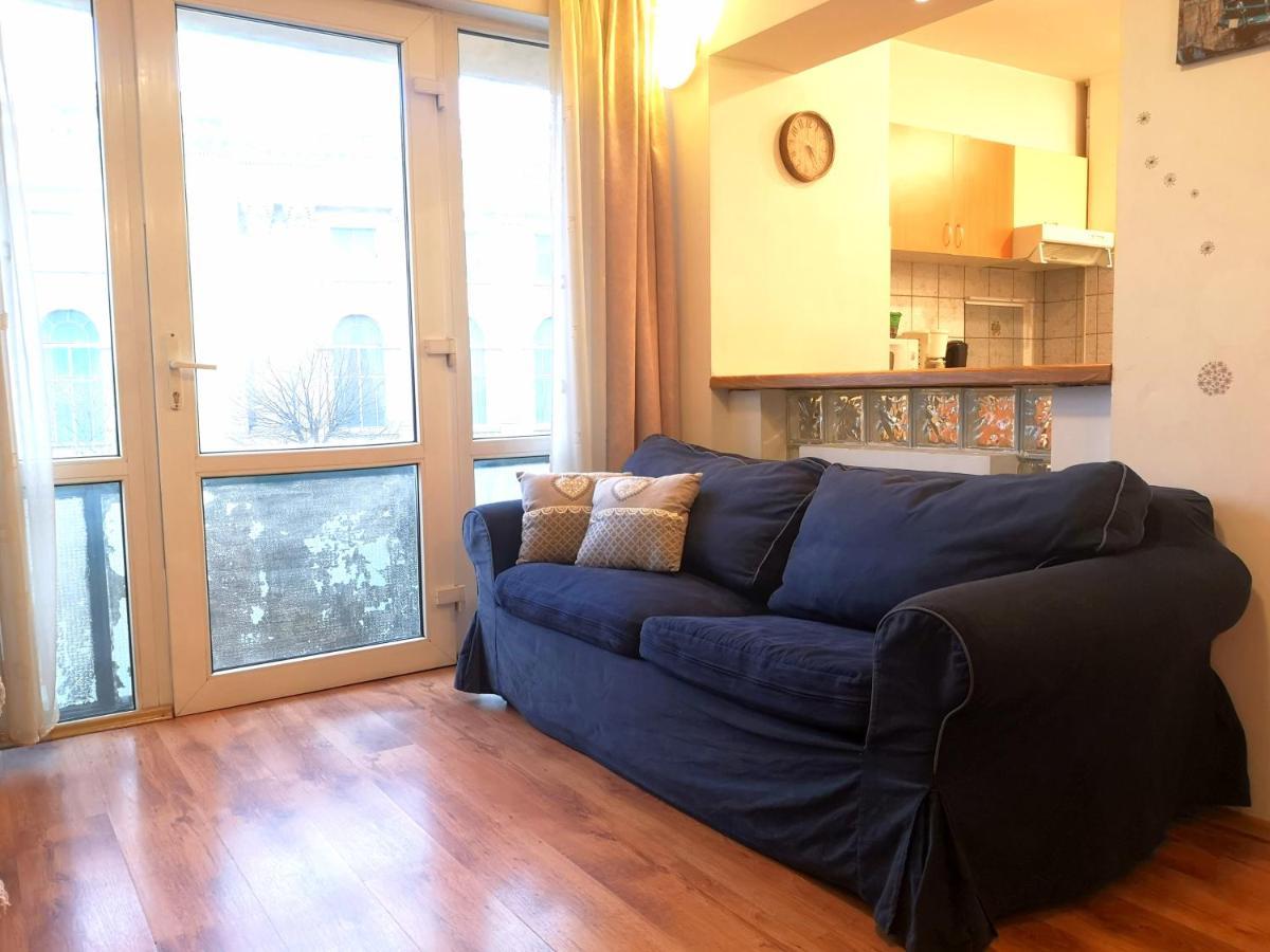 Comfy&Bright 2Bd Family-Friendly Apt Amazing View Bukarest Kültér fotó