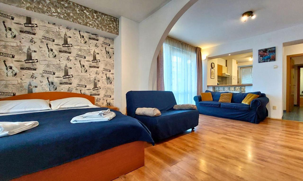 Comfy&Bright 2Bd Family-Friendly Apt Amazing View Bukarest Kültér fotó